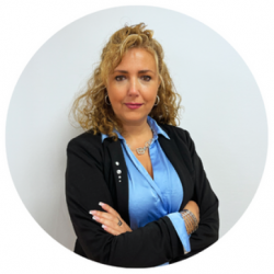 directora de investigacion legadia