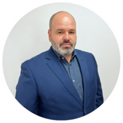 director legal legadia juan